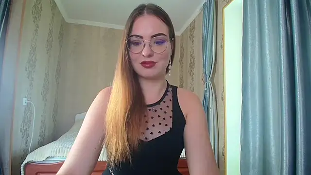 Leila Kissyu online show from 09/13/25, 11:10