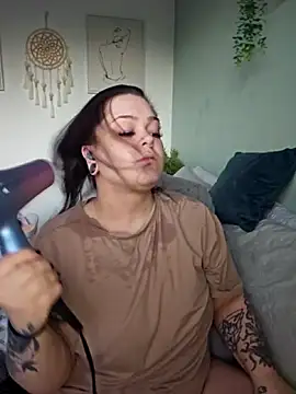 Saucy-Serenity online show from 04/06/26, 06:42