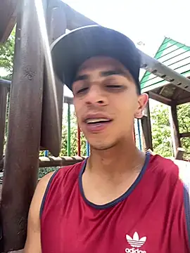 Snapshot of Monkey_uchiha777 chatting on 03/22/25, 06:03 Monkey uchiha777 online show from 03/22/25, 06:03