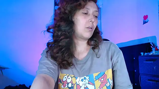 Luz delunaa online show from 03/06/26, 02:41