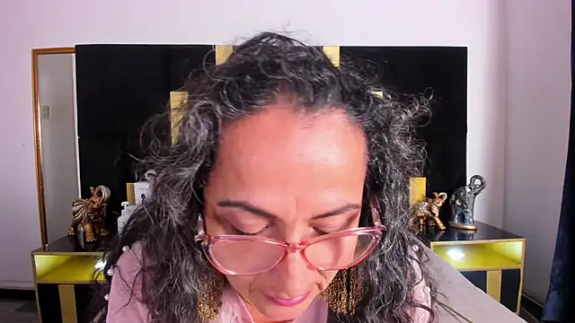 AlessandraLeroy online show from 03/08/25, 03:24