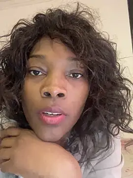 Nahomy gree online show from 03/09/25, 09:57