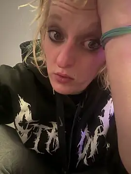 KITTYBOOBOOFUXX online show from 12/22/25, 09:06