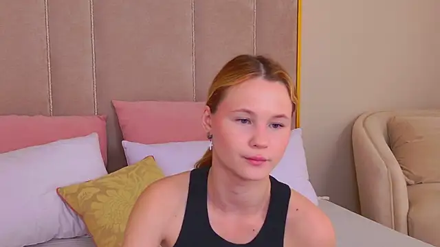 AmeliRoyse online show from 06/01/26, 03:58