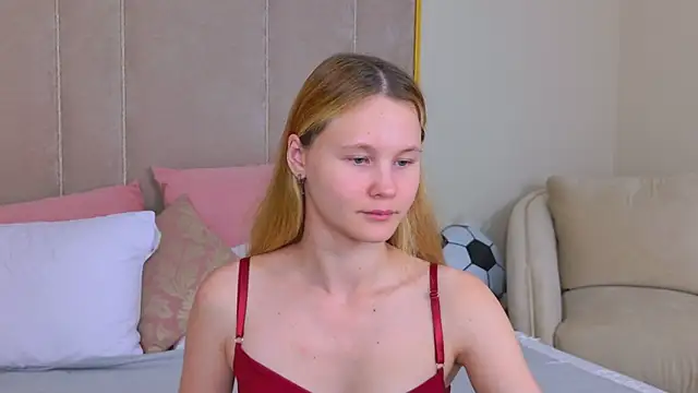 AmeliRoyse online show from 06/30/26, 05:14
