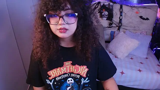  Lilly miller online show from 10/31/25, 10:16