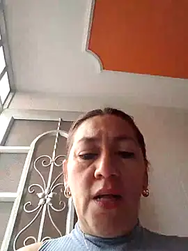 Luna-nevada online show from 09/22/25, 05:04