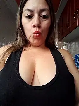 Luna-nevada online show from 09/24/25, 10:24