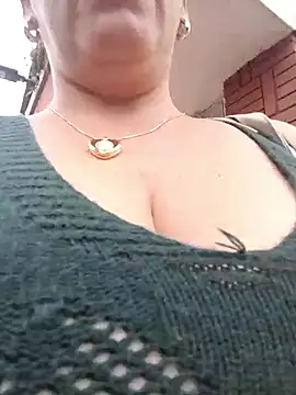 Luna-nevada online show from 10/06/25, 04:48