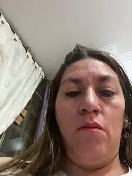 Luna-nevada online show from 11/30/25, 02:48