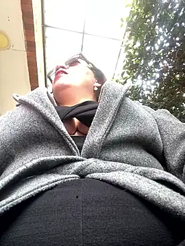 Luna-nevada online show from 01/12/26, 05:29