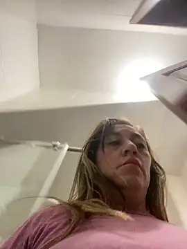 Luna-nevada online show from 02/11/26, 10:09