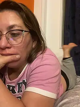 Luna-nevada online show from 03/12/26, 10:21