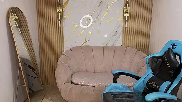  wendy b online show from 11/12/25, 02:56