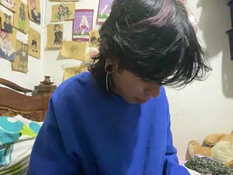 kirito kun online show from 04/14/26, 05:35