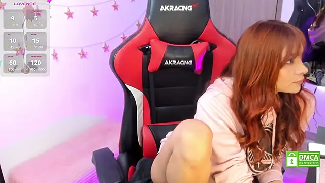 LindaSilverstone online show from 10/15/25, 12:00