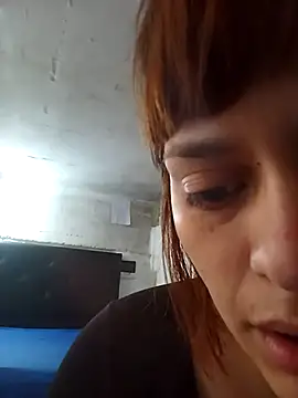 Snapshot of Putitaa34 chatting on 11/08/25, 03:01 Putitaa34 online show from 11/08/25, 03:01