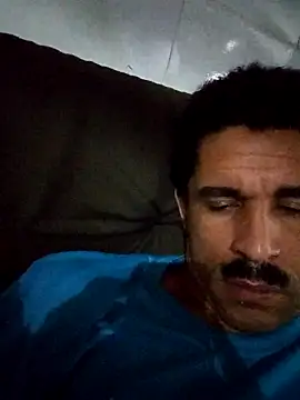 Gui23556 online show from 03/07/25, 01:42