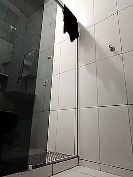 Gui23556 online show from 03/13/25, 02:16