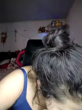 esmeralda jadees online show from 02/04/26, 09:09