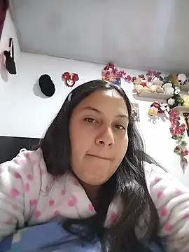 esmeralda jadees online show from 07/18/26, 12:53