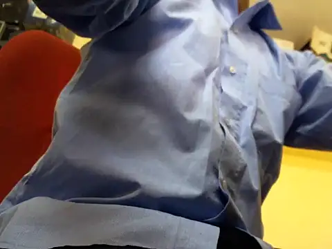 himvilohi08 online show from 10/27/25, 05:33