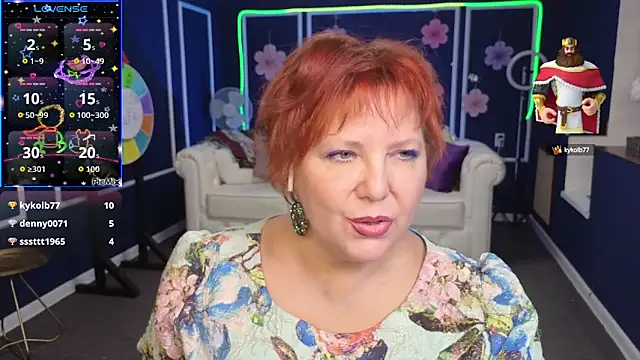 Kira Kenet online show from 09/25/25, 09:13