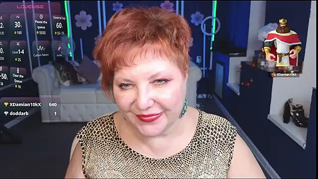 Kira Kenet online show from 10/10/25, 02:38