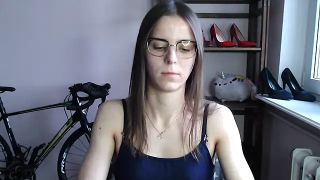 love megi online show from 01/12/26, 02:44