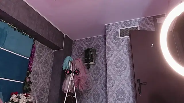 SunnyGlow online show from 09/26/25, 04:38