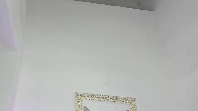 Lola Blondie online show from 11/11/25, 12:27