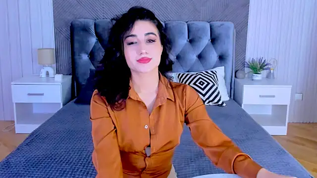 Maya Rogerss online show from 11/14/25, 02:38