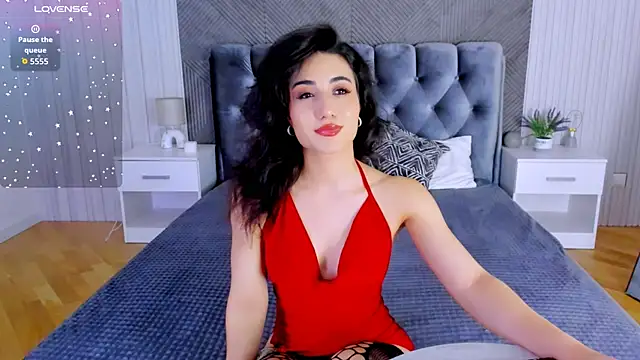 Maya Rogerss online show from 11/28/25, 02:42