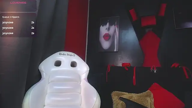 sweet  thang online show from 03/18/25, 09:52