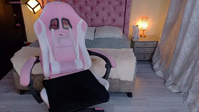 sweet  thang online show from 10/03/25, 06:43