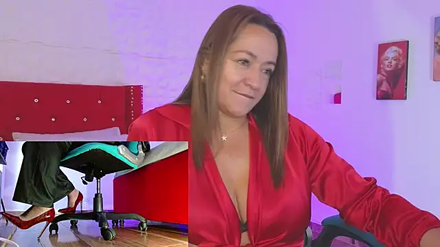 weet Evans    online show from 10/01/25, 05:24