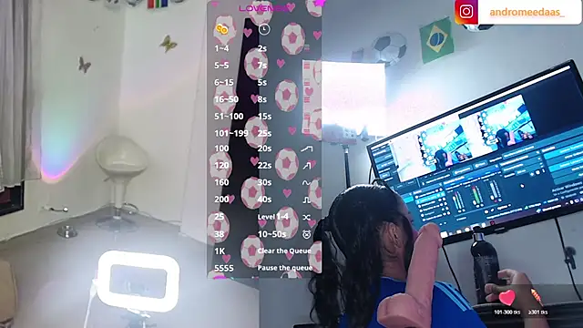 Snapshot of ANDROMEEDA chatting on 06/26/26, 06:29 ANDROMEEDA online show from 06/26/26, 06:29