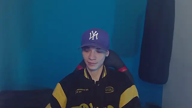 Burperking420  online show from 03/19/25, 06:44