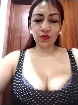 Carlasm- online show from 11/08/25, 03:29