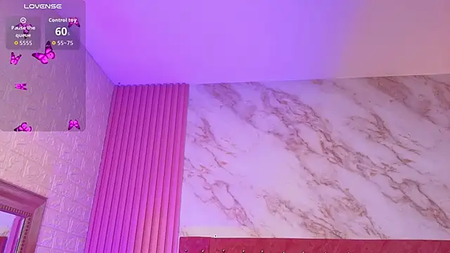 goldilockss15 online show from 04/10/26, 11:26