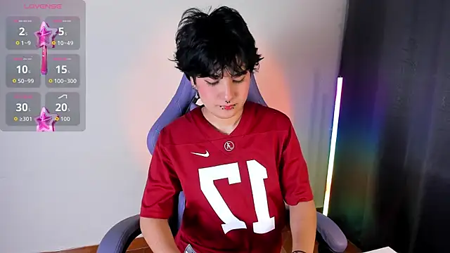 emma cute7 online show from 03/21/26, 10:09