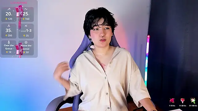 emma cute7 online show from 04/17/26, 09:56