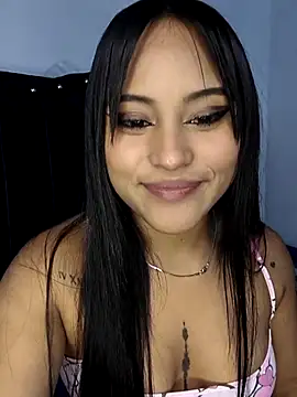 bella warzon online show from 10/16/25, 12:11