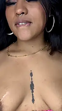 bella warzon online show from 04/17/26, 02:58