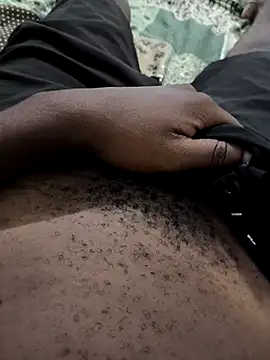 Snapshot of 2BigBlacxxx chatting on 03/10/25, 01:54 2BigBlacxxx online show from 03/10/25, 01:54