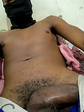 Snapshot of 2BigBlacxxx chatting on 12/03/25, 02:04 2BigBlacxxx online show from 12/03/25, 02:04