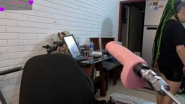 freyaa sorcerees online show from 10/12/25, 01:15