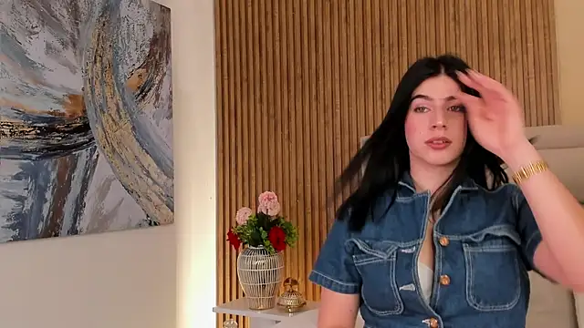 FatimaEvans online show from 11/17/25, 03:51