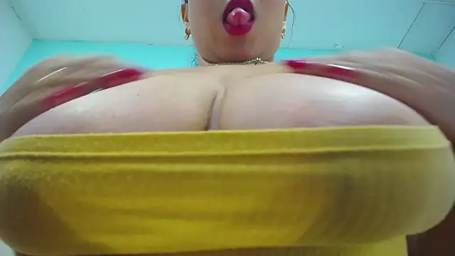 CristinaStarx online show from 05/27/26, 12:57
