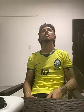 Snapshot of Zayn_kane chatting on 07/14/26, 12:13 Zayn kane online show from 07/14/26, 12:13